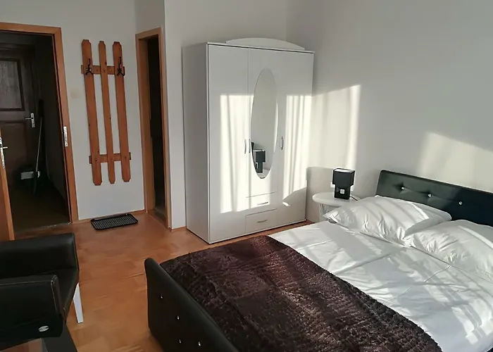 Dimitrova Konukevi 3*