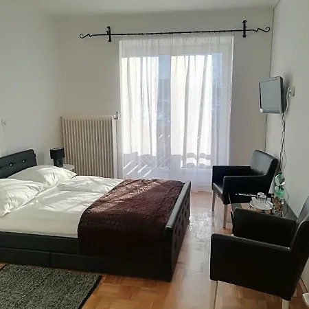 Dimitrova Pensjonat 3*